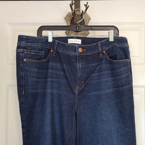 (903) Lane Bryant Woman's Plus Size Stright Leg Blue Jeans, Size: 22 Color: Blue - Picture 7 of 16